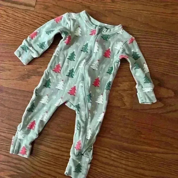 Christmas Tree Footie Sleeper Organic Cotton Size 3-6 months First Christmas - Picture 5 of 8